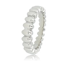 Zilveren ring met ovaaltjes - subtiele elegante details
