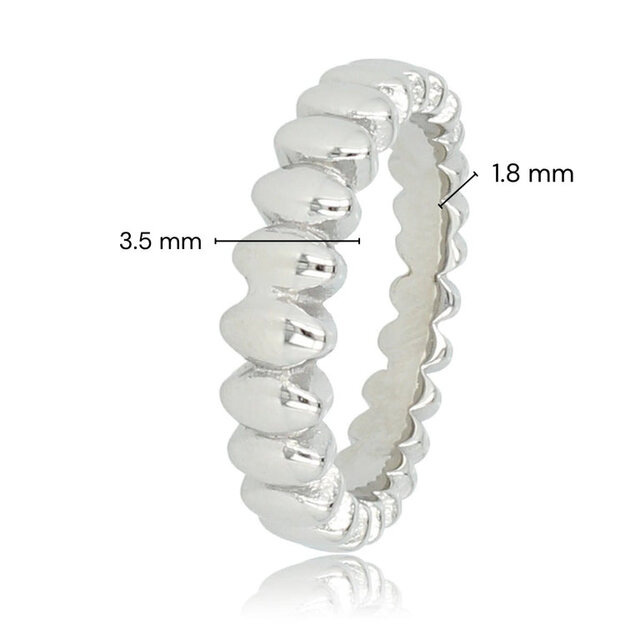 Zilveren ring met ovaaltjes - subtiele elegante details