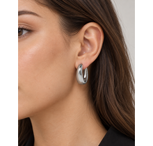 Goodies Label Bold Curve Hoops Zilverkleurig – 23 mm