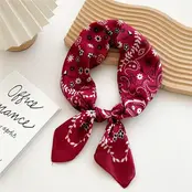 Goodies Label Satin Silk Sjaaltje Rood Bandana – 70 x 70 cm