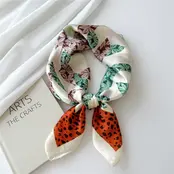 Goodies Label Satin Silk Sjaaltje Groen Leopard – 70 x 70 cm