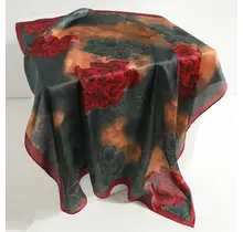 Goodies Label Satin Silk Sjaaltje Dark Floral – 70 x 70 cm