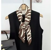 Goodies Label Satin Silk Sjaaltje Zebra Bruin Crème – 70 x 70 cm