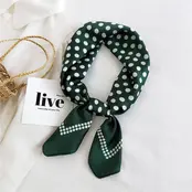 Goodies Label Satin Silk Sjaaltje Groen Polka Dot – 70 x 70 cm