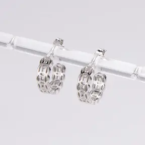 Goodies Label Geo Open Hoops Zilverkleurig – 14 mm