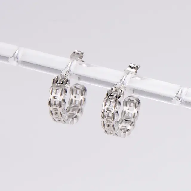 Goodies Label Geo Open Hoops Zilverkleurig – 14 mm