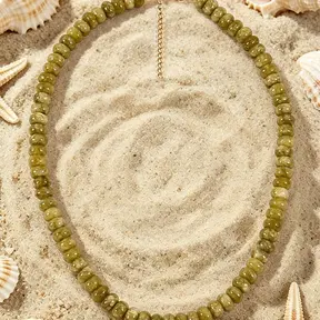 Goodies Label Natuursteen Kralenketting Olijfgroen – 18K PVD
