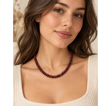 Goodies Label Natuursteen Kralenketting Burgundy – 18K PVD