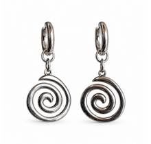 Goodies Label Spiral Drop Oorbellen Zilverkleurig – Stainless Steel