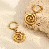 Goodies Label Spiral Statement Hoops Goudkleurig – Stainless Steel