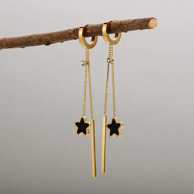 Goodies Label Star Drop Oorbellen – Goud- of Zilverkleurig Stainless Steel