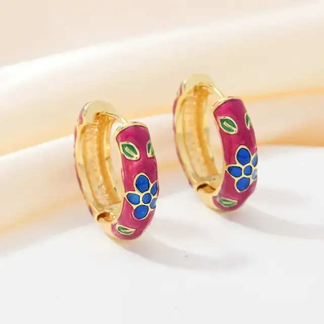 Fuchsia Enamel Bloemen Hoops Goudkleurig – Retro Style