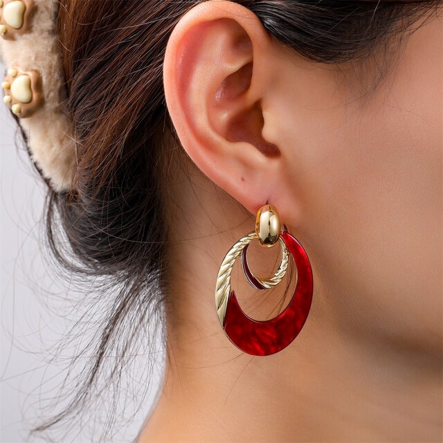 Oval Dangle Red Oorbellen E55018-4