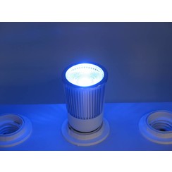 RGB 5 Watt LED Spot E27 met IR Afstandsbediening