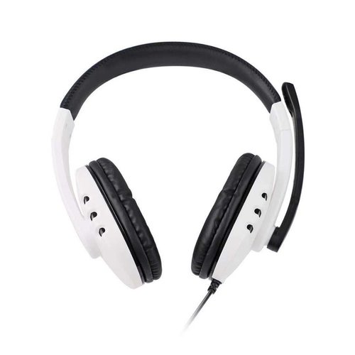 Game headset with 3D sound effect and noise canceling