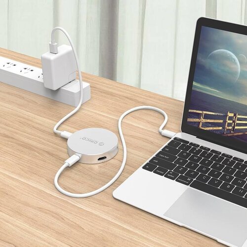 Orico USB Type C to HDMI converter with 1x USB Type C and 1x USB 3.0 hub