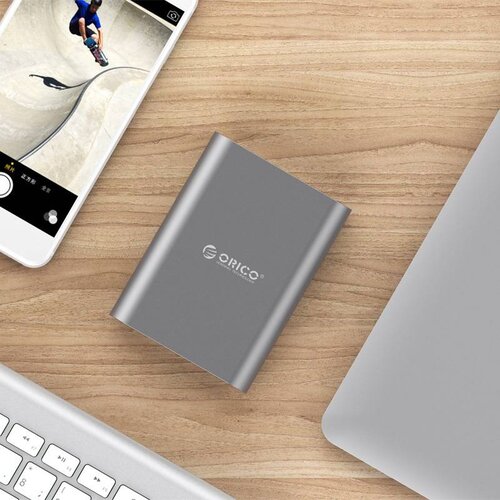 Orico Banque d'alimentation en aluminium 10400mAh - Charge rapide 2.0 - Indicateur LED - Puce intelligente - 36W - Gris ciel