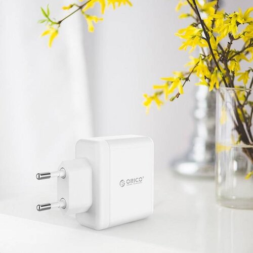 Orico Dual USB lader - reis/thuislader met 2x USB-laadpoorten – IC chip - 15W - Wit
