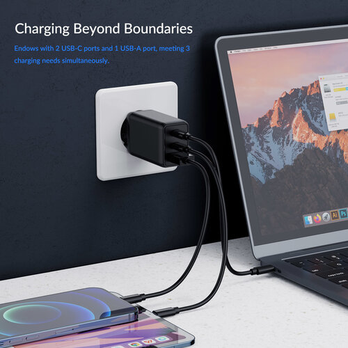 65Watt Fast charge power adapter with 2x USB-C and USB-A – GaN-Tech – Suitable for MacBook Pro