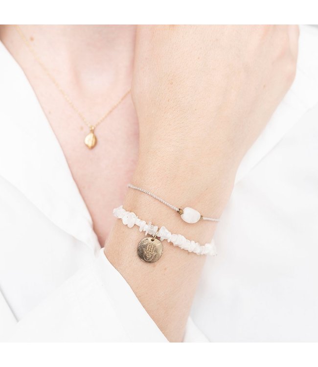 A BEAUTIFUL STORY Gemstone Card moonstone