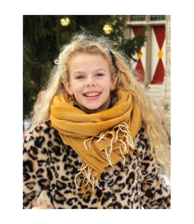 SJAAL MET VERHAAL  •• Sjaal Okergeel