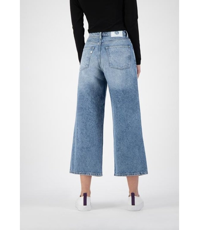 MUD Jeans •• Wyde Sara Cropped | stone breeze