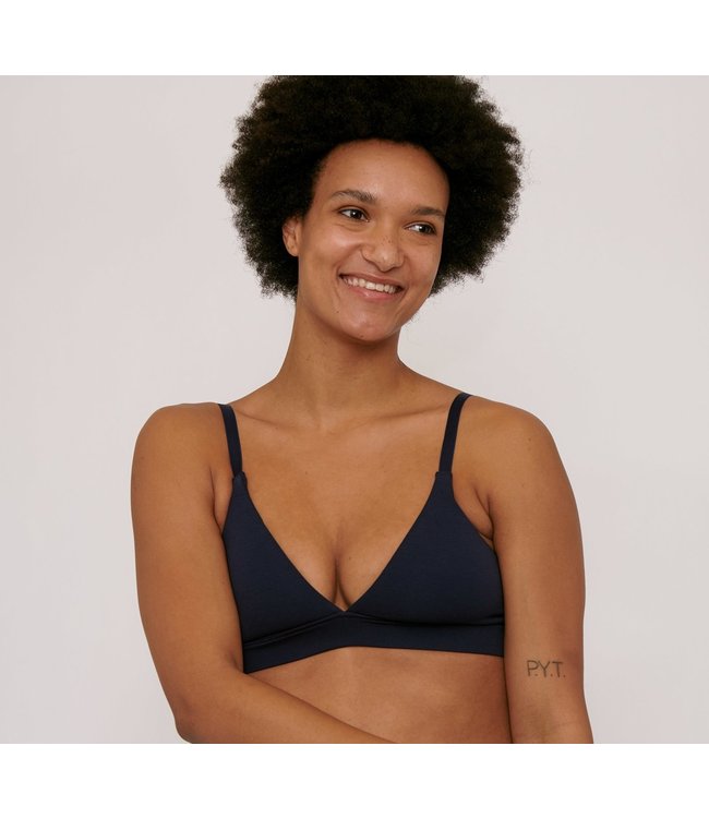 Organic Basics •• Organic Cotton Triangle Bra | navy