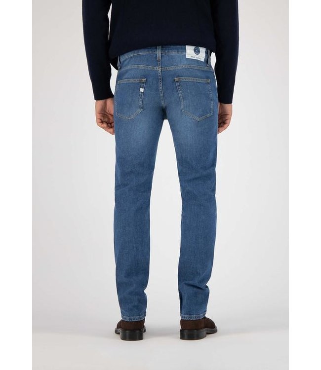 MUD Jeans •• Regular BRYCE | Authentic indigo