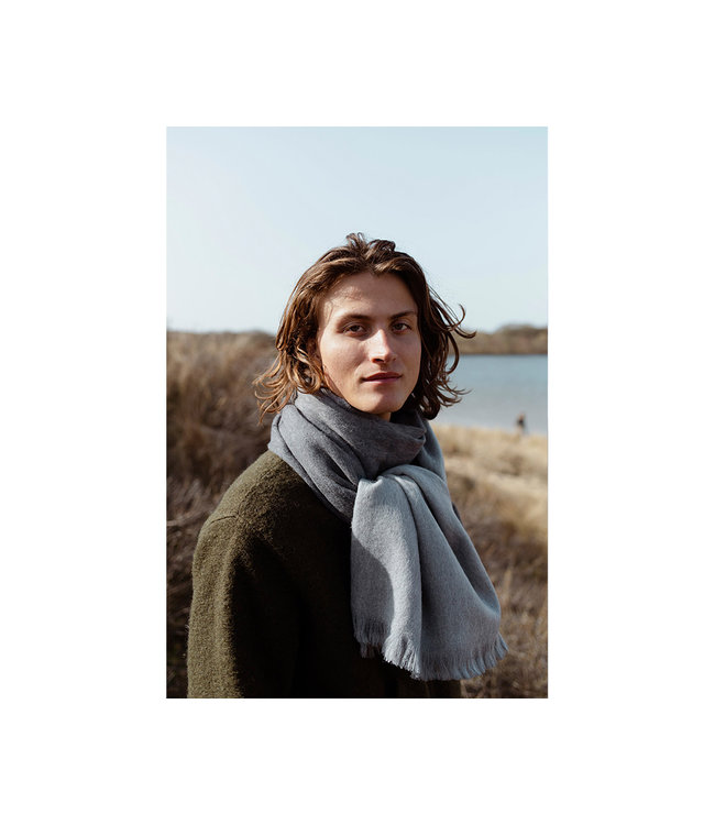 Bufandy •• Brushed Ombre Gloomy Grey | Alpaca Shawl