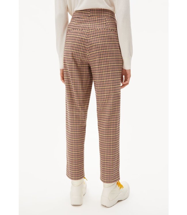 ARMEDANGELS •• Broek KORNELIAA TARTAN | kitt-fudge