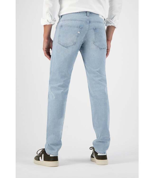 MUD Jeans •• Regular Dunn | Sun Stone