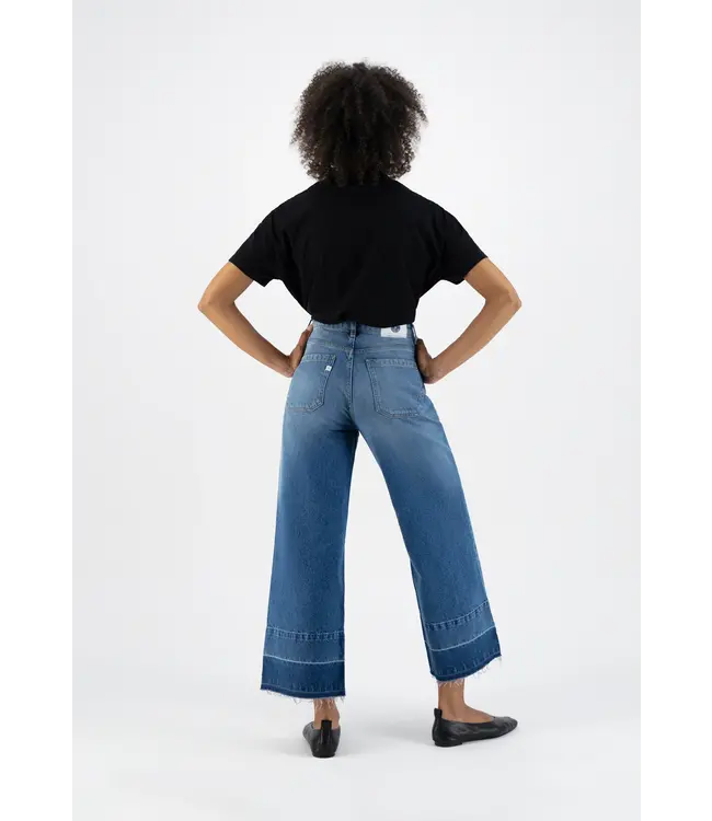 MUD Jeans •• Jeans Sara Works Cropped | Medium Stone