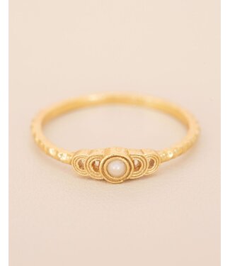 Muja Juma  ••  ring Alia small circles pearl