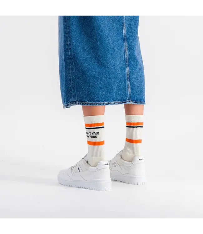 MoEa •• bamboo sock | don't kale my vibe