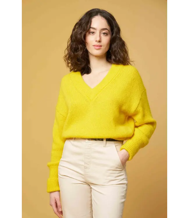 EKYOG •• Lore Sweater | Mimosa