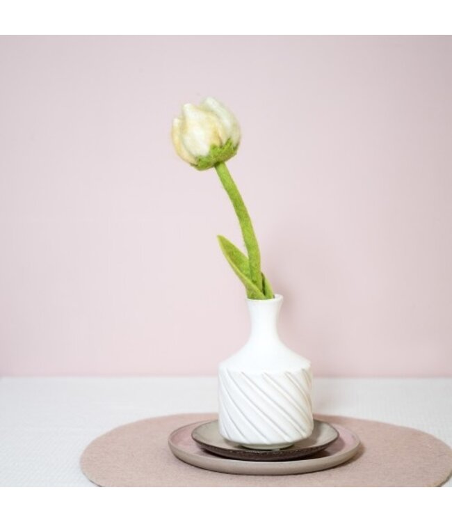 SJAAL MET VERHAAL  •• Tulp van vilt Soft Colors Assorti | verkrijgbaar in 5 kleuren