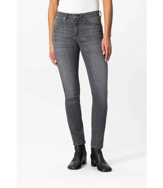 MUD Jeans •• Jeans Faye Straight | Authentic Black