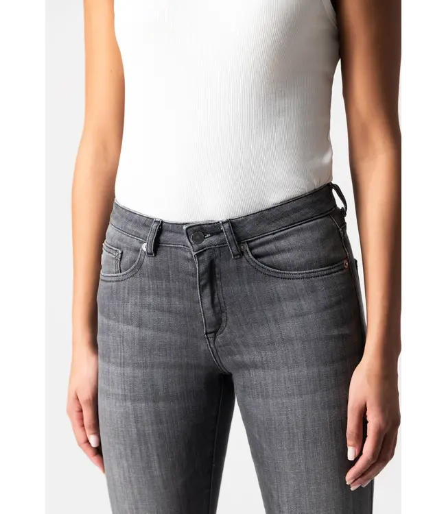 MUD Jeans •• Jeans Faye Straight | Authentic Black