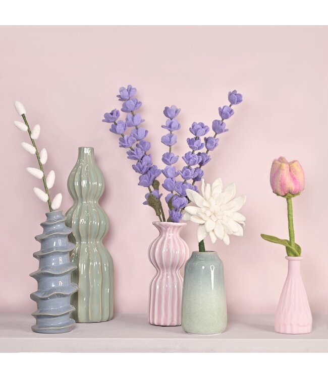 SJAAL MET VERHAAL  •• Lavendel van vilt