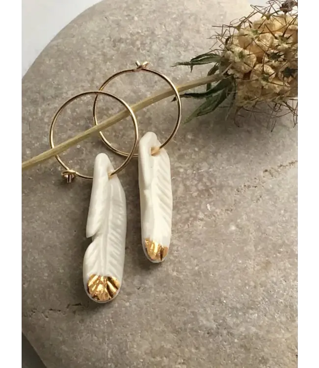 Hart&Ziel Design •• •• Oorringen - Veertje