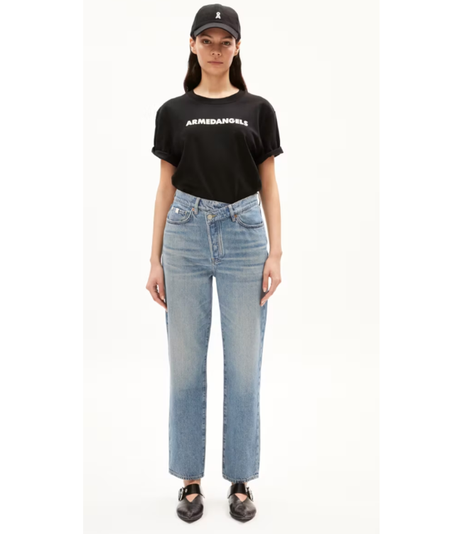 ARMEDANGELS •• AAIKALA | STRAIGHT LEG HIGH WAIST VAN BIOKATOENMIX