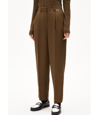 ARMEDANGELS •• Broek SANDRINAA TAPERED | dried moss