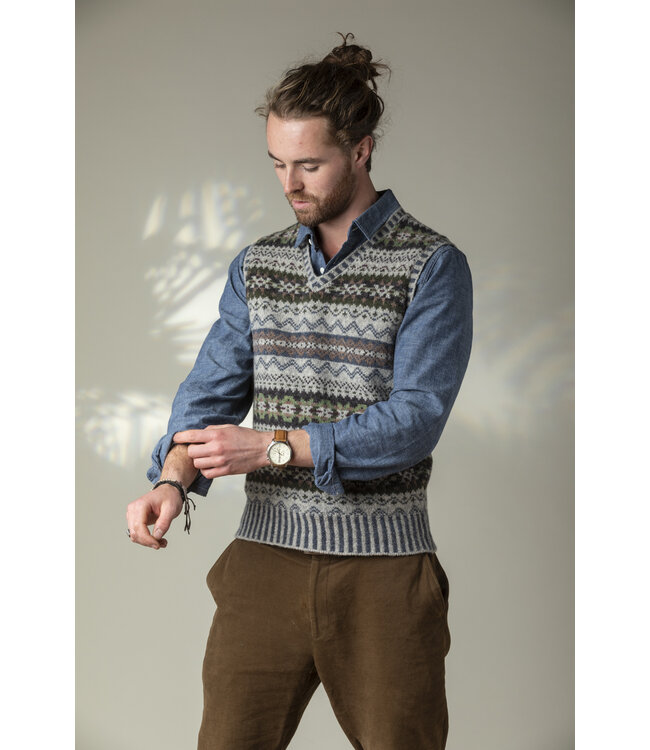 ERIBÉ •• Brodie Vest | Ash