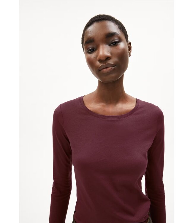 ARMEDANGELS •• ENRICCAA Soft | Longsleeve Slim Fit van biologisch katoen