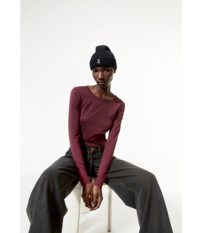 ARMEDANGELS •• ENRICCAA Soft | Longsleeve Slim Fit van biologisch katoen