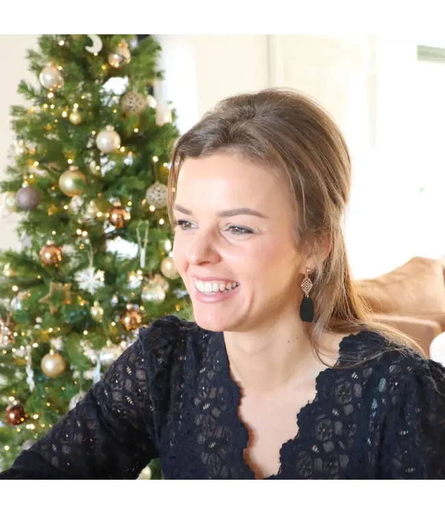 Studio NokNok •• Festive24.01 | Black