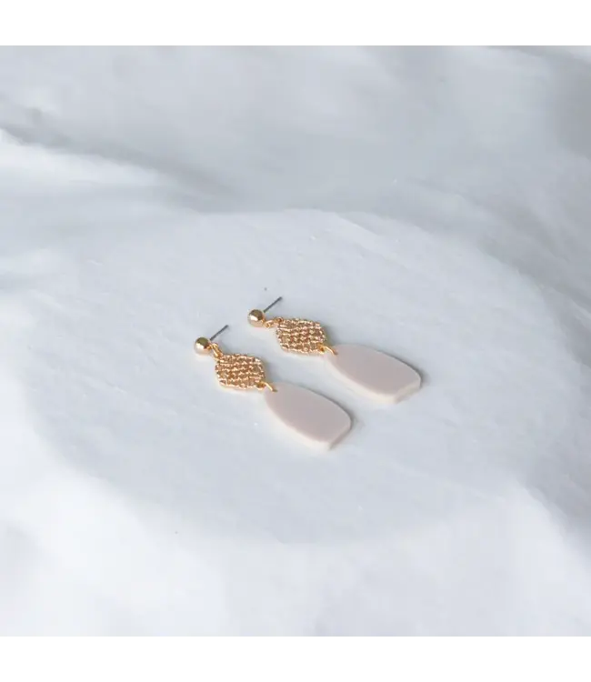 Studio NokNok •• Allure.10