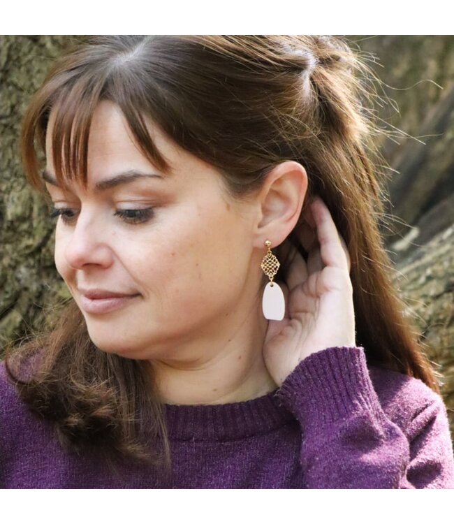 Studio NokNok •• Allure.10