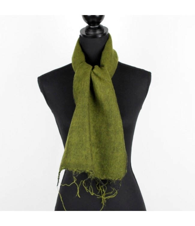 SJAAL MET VERHAAL  •• Sjaal | legergroen