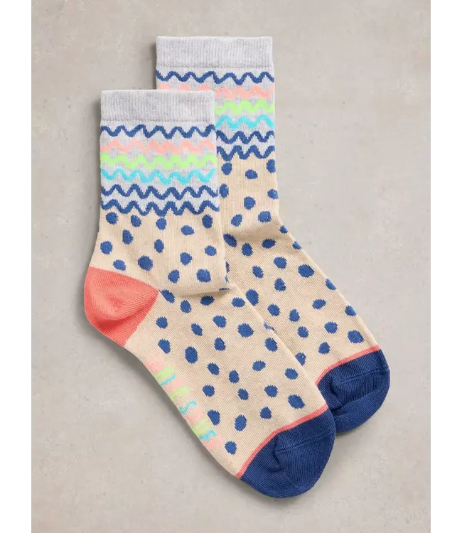 WHITE STUFF •• Sokken Squiggle